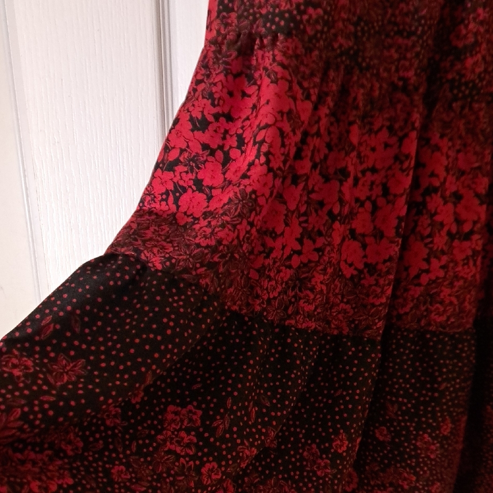 145 - Topshop Red and Black Floral Pattern Dress Or Top - Picture 7 of 10